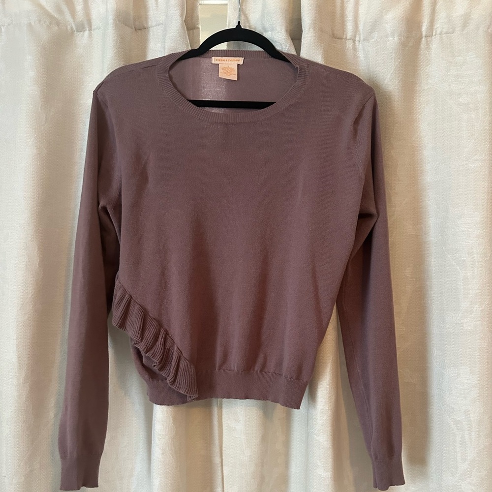 Sweet Romeo Lightweight Sweater. Size Small